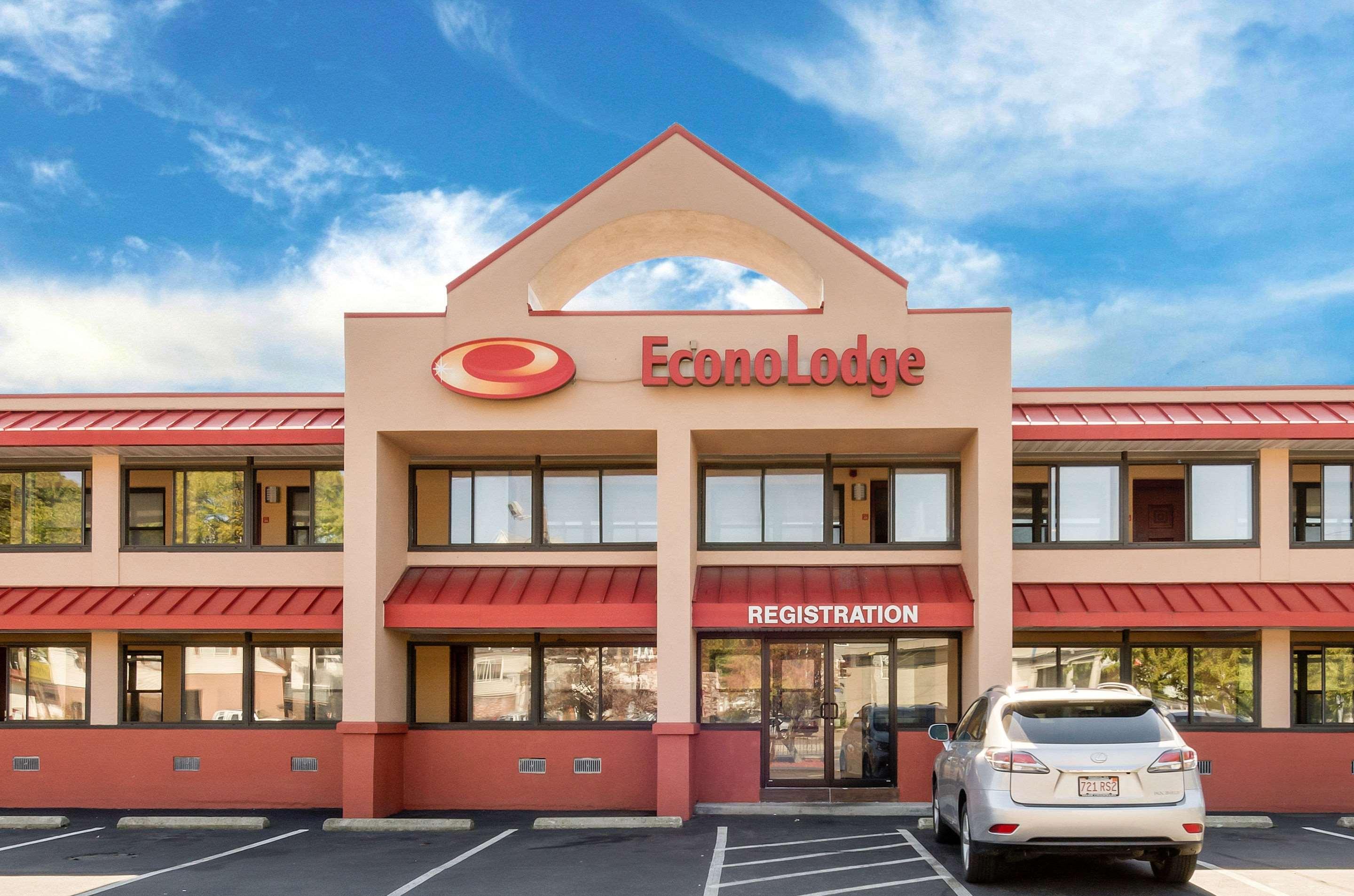 Econo Lodge Boston-Malden Exterior foto