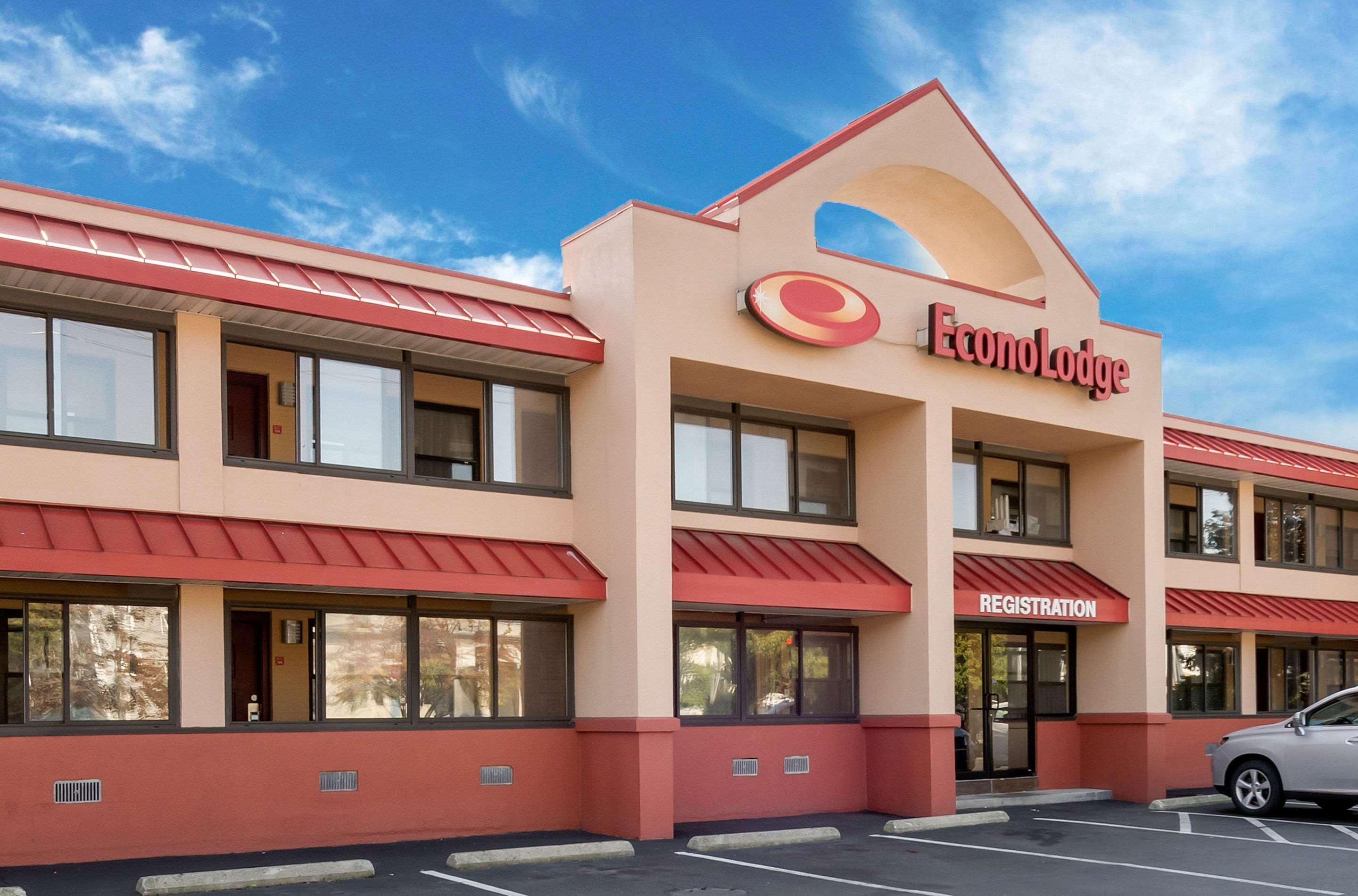 Econo Lodge Boston-Malden Exterior foto
